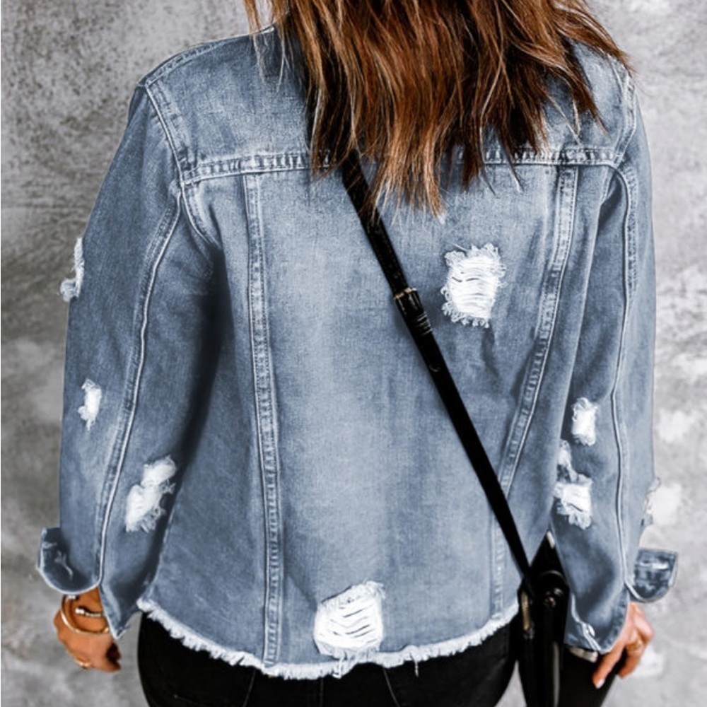 Sky blue lapel distressed raw hem button denim jacket - Picture 3 of 12